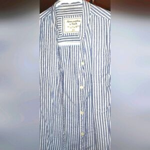 Abercrombie & Fitch striped top xs new